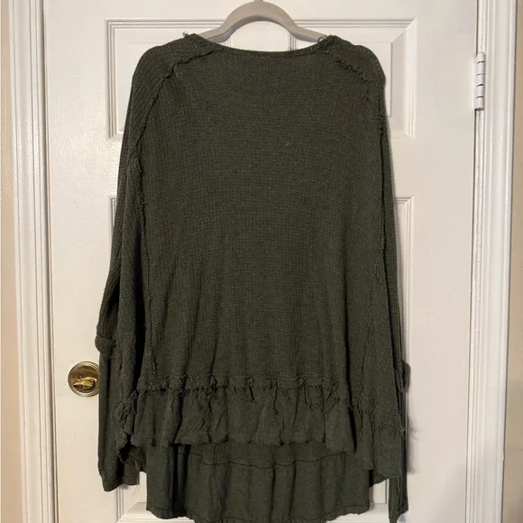 We The Free Olive Green Frayed V-Neck Tunic Top - Picture 5 of 7
